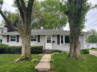 2220 Plymouth St, Oshkosh, WI