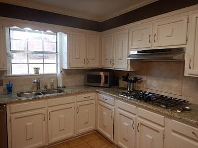 4th image of 187 Lincoln Estates Dr