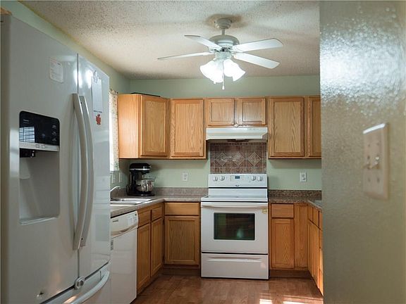 5th image of 4331 Village Bend Ct