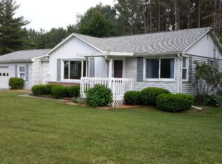 2295 Cody Estey Rd, Rhodes, MI 48652
