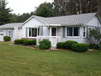 2295 Cody Estey Rd, Rhodes, MI, 48652