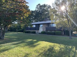 633 Riva Lake Rd, Winchester, TN 37398