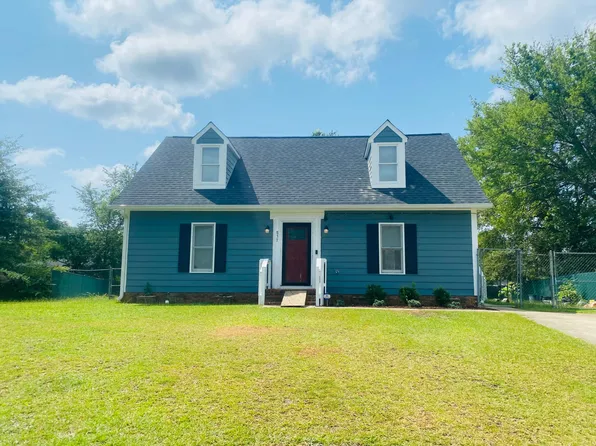 837 Setter Ln, Hopkins, SC 29061