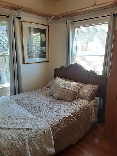 1080 Aileen St #1 Photo 1