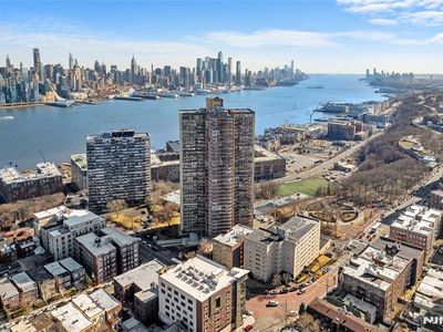 6040 John F Kennedy Blvd E #17F, West New York, NJ, 07093