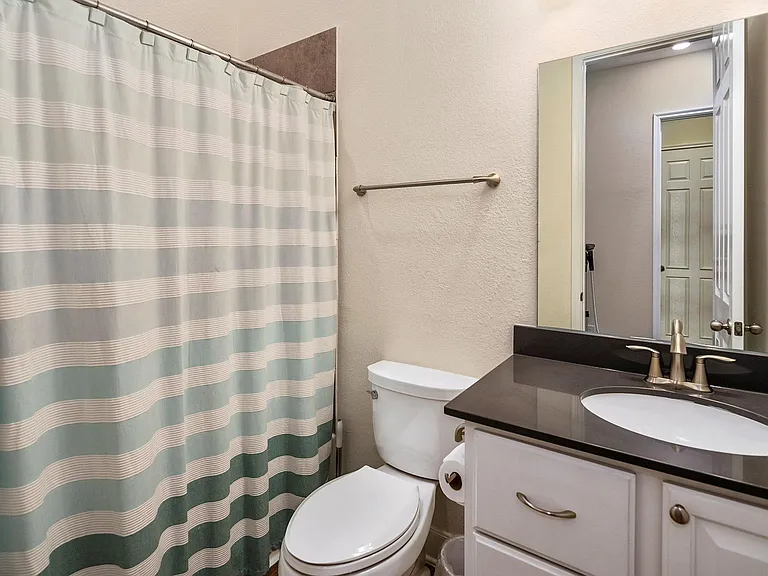 1810 Daly Way — Photo 26