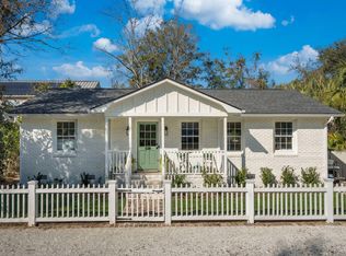 138 Rose Ln, Mount Pleasant, SC 29464