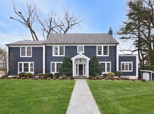 4 Hamilton Rd, Scarsdale, NY 10583