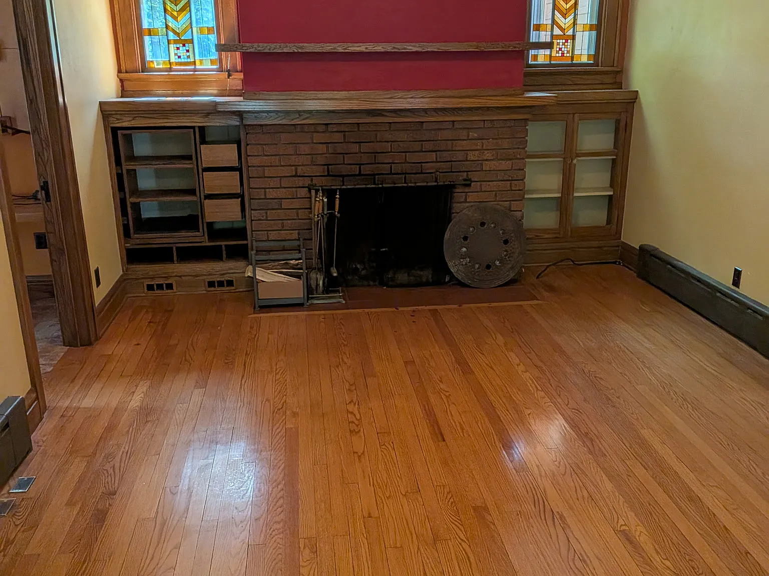 4 bed, 2.5 bath, 2100 sqft, $4,650 — Photo 4