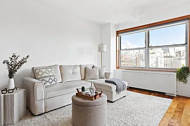 33 Greenwich Avenue