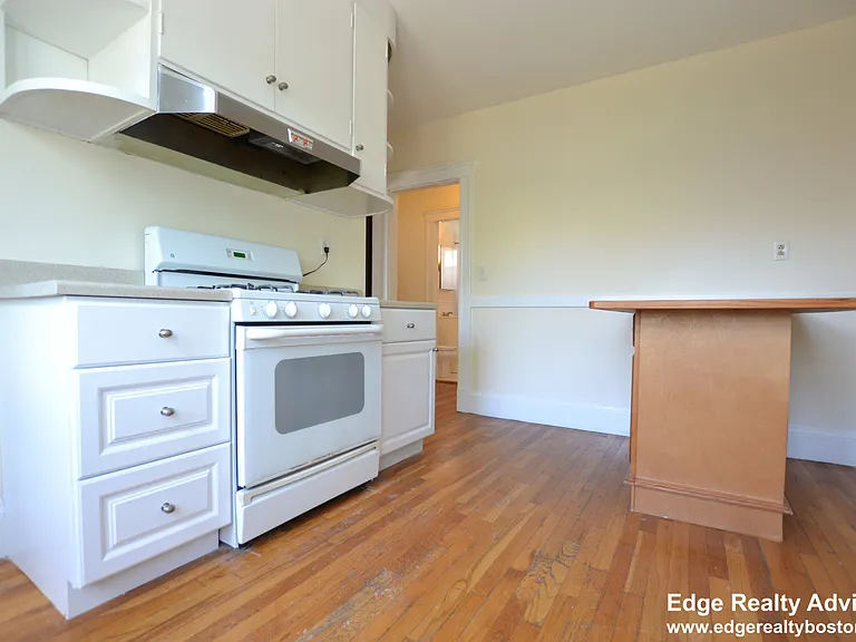 44 Bostonia Ave #2 — Photo 10