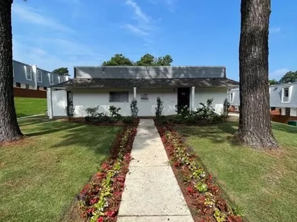 Wilson Crossing Townhomes: Your Spacious, Two-Story Home in Whitehaven, Memphis!