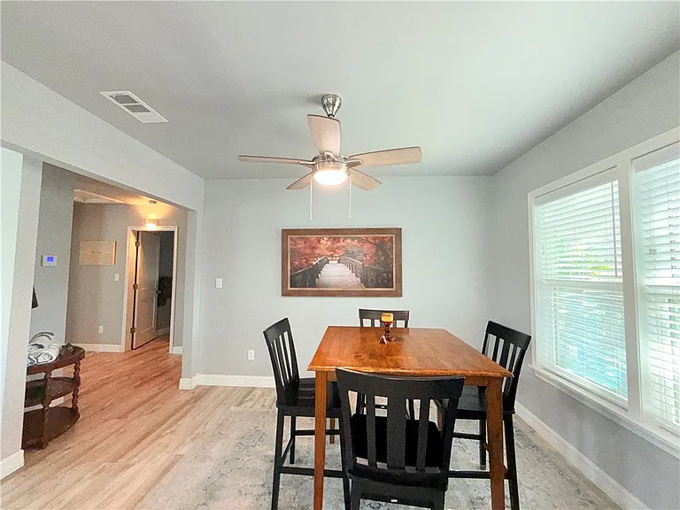 455 Louisiana Ave — Photo 13