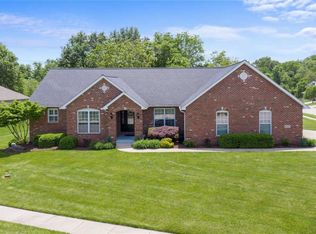 8504 Armsleigh Pl, O'Fallon, IL 62269