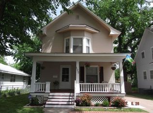 122 E 11th Ave, Hutchinson, KS 67501