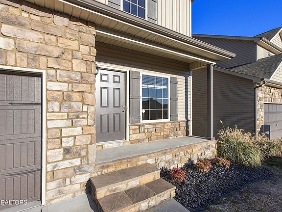 2nd image of 2308 Madeline Vine Ln