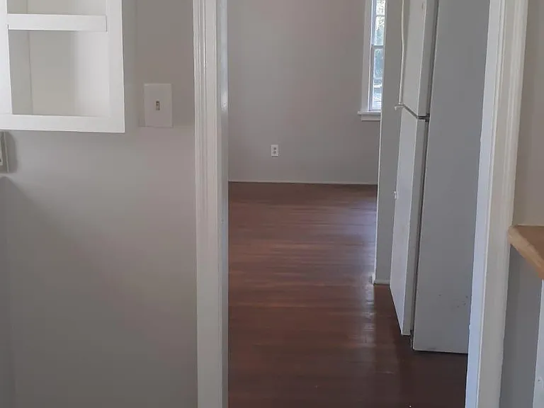1413 Iola Dr — Photo 9