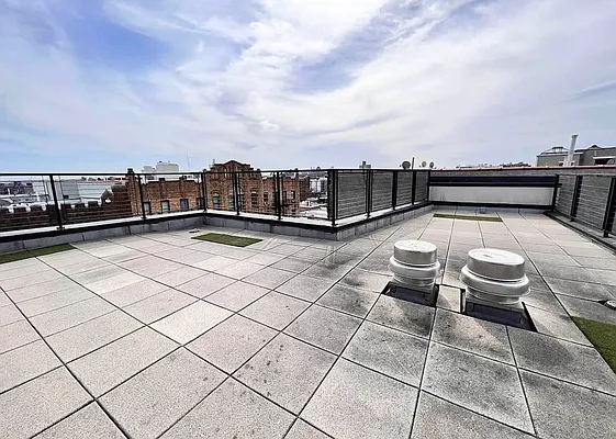 Rented by ERNY LLC | media 17