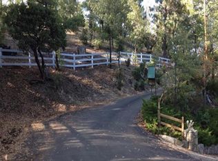 Shelter Cove Dr, Lake arrowhead, CA 92352