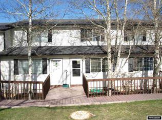 754 Sioux Dr, Evanston, WY 82930