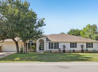 201 Sailmaster St, Lakeway, TX 78734