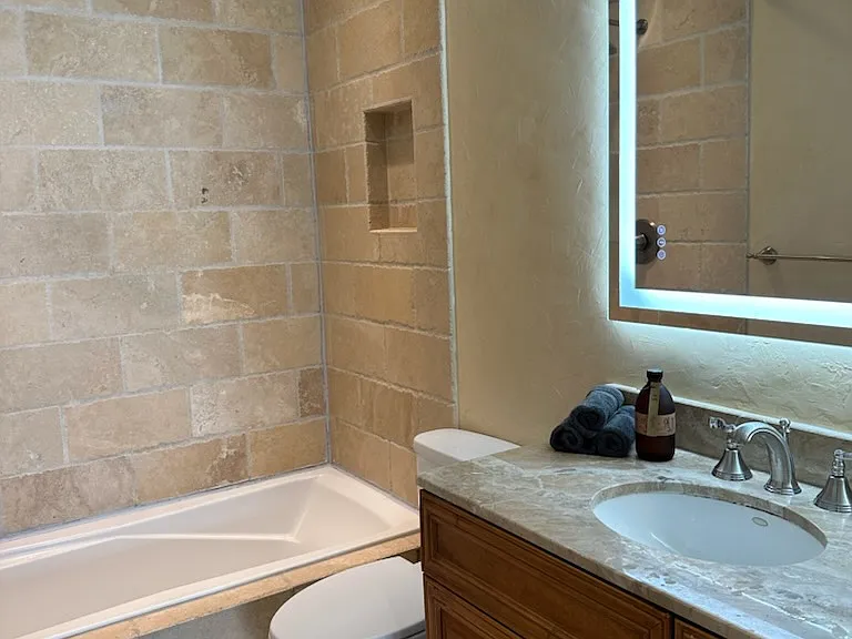 6401 Lake Washington Blvd NE #203 — Photo 11
