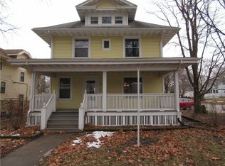 1037 3rd Ave SW, Cedar Rapids, IA 52404