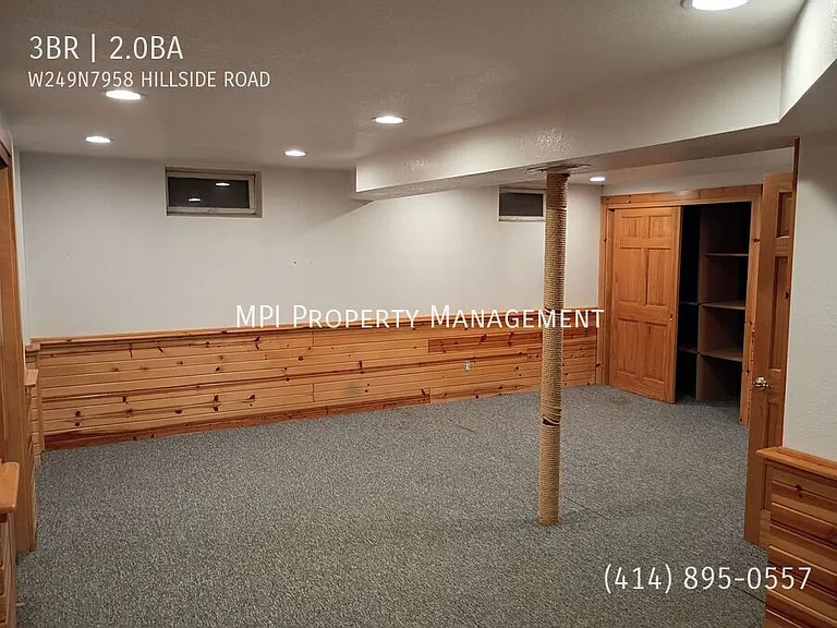 W249N7958 Hillside Rd — Photo 30