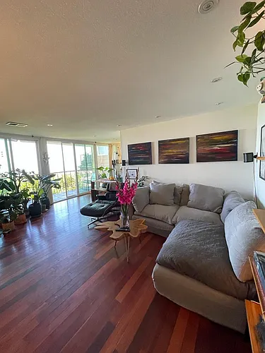 535 Burnett Ave #1 Photo 1