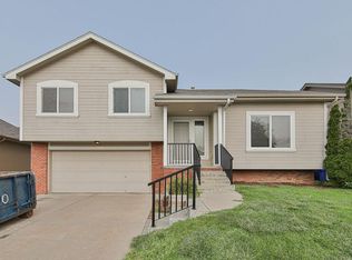 13807 Springview Dr, Papillion, NE 68133