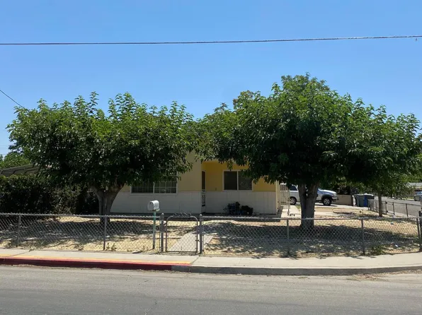588 Walnut Dr, Arvin, CA 93203