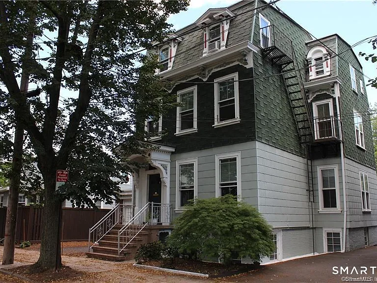 13 Pleasant St #LL — Photo 8