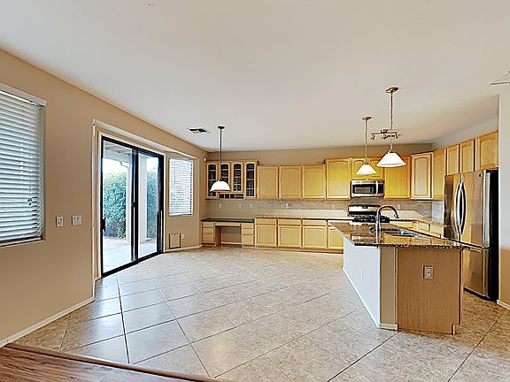 3rd image of 59 E Placita Vista Campo