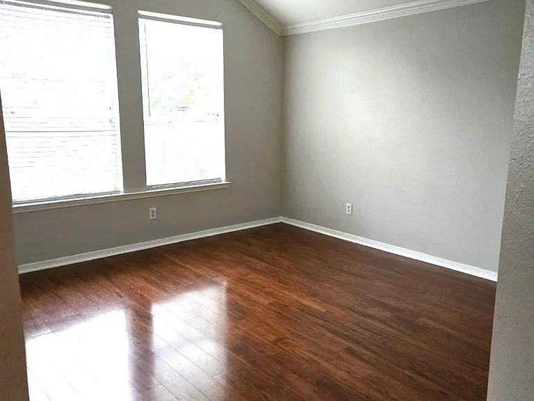 2707 Hewn Rock Way — Photo 11