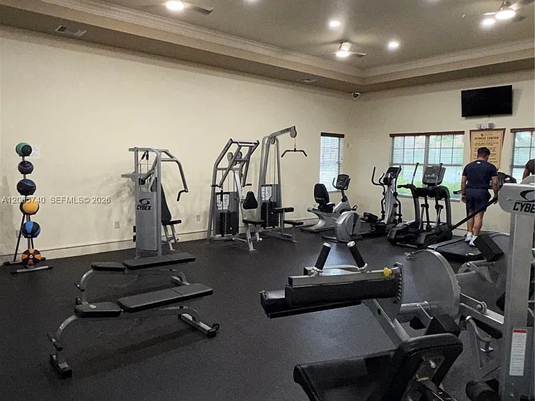 6482 Emerald Dunes Dr #303 — Photo 17