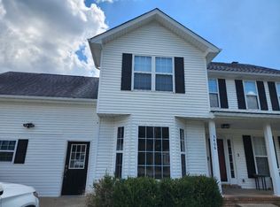 3406 N Henderson Way, Clarksville, TN 37042