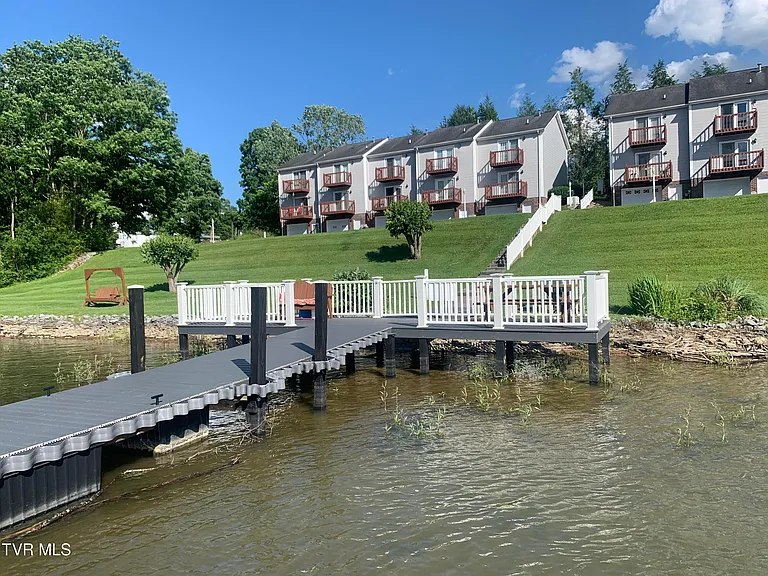 4336 Bluff City Hwy #B4 — Photo 1