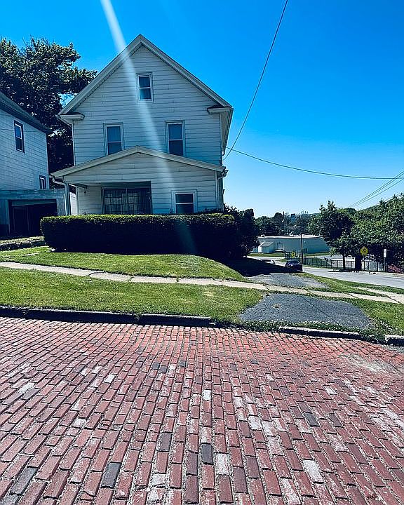 1st image of 333 N 5th St