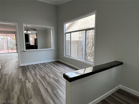 5th image of 615 Sandana Cir