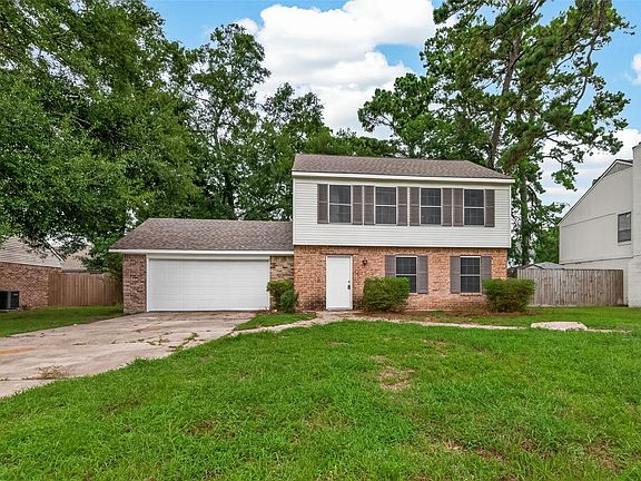 2nd image of 2711 Wood River Dr