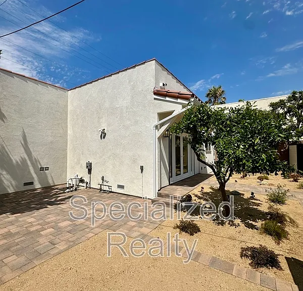 1135 Scofield Dr #A — Photo 2