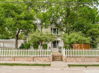 1015 N College St, McKinney, TX 75069
