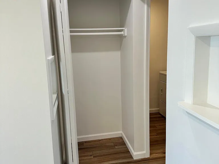 7044 Basswood Rd #11 — Photo 15