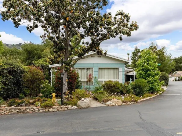 8975 Lawrence Welk Dr Space 13, Escondido, CA 92026