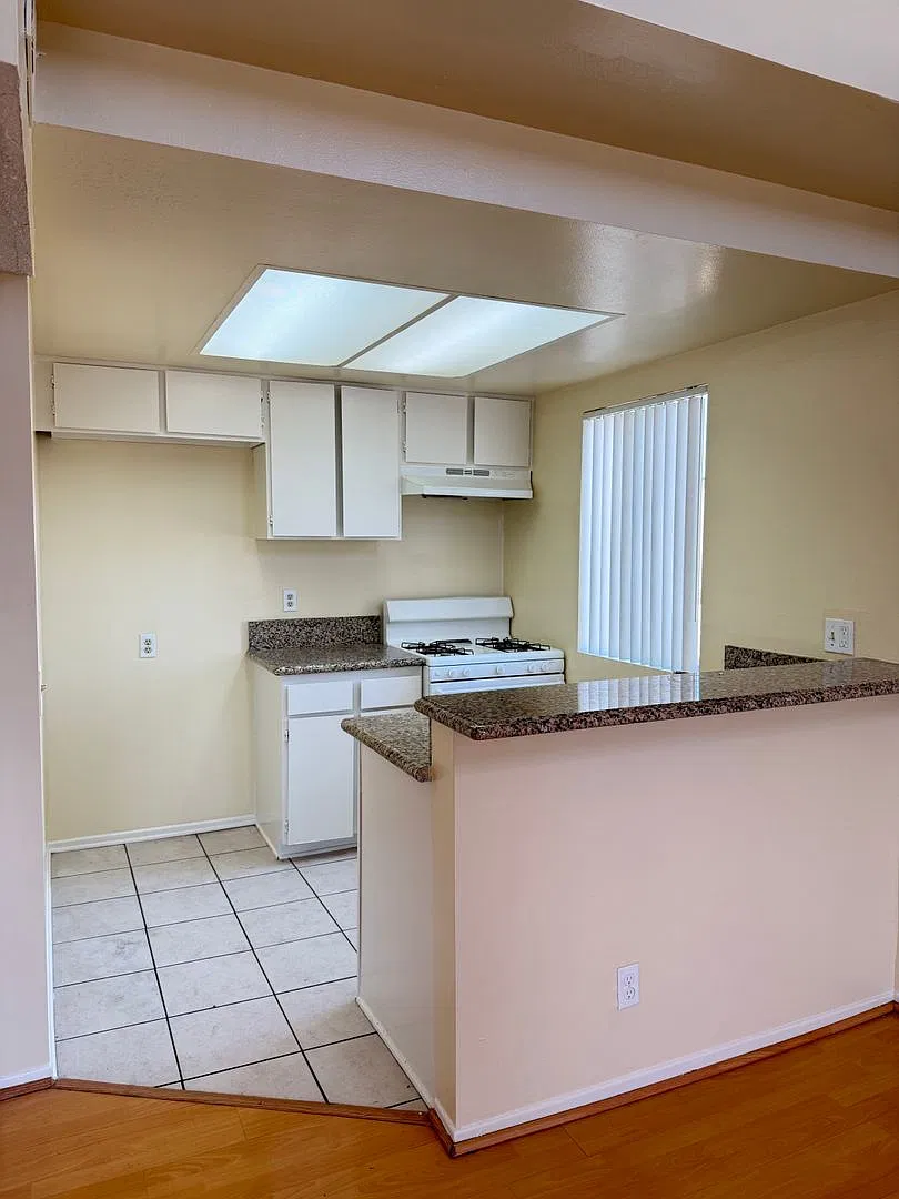 807Bunk — Photo 3