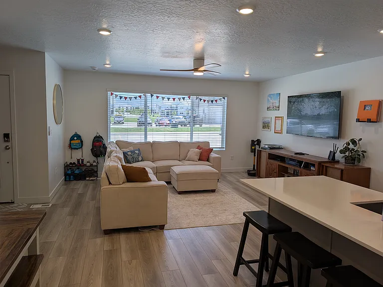 2034 S 920 E — Photo 15