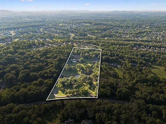 4th image of 9862 Sam Donald Rd