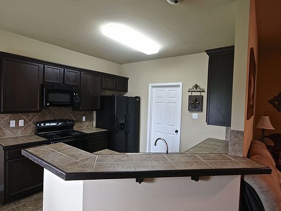 3rd image of 15485 Timberstone Dr