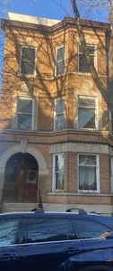 2042 W Walton St, Chicago, IL, 60622