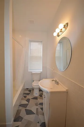 3131 1/2 Edgemont St #B — Photo 6